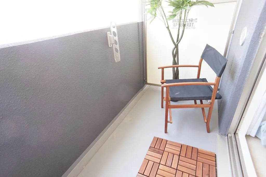 Uro Apartment Ósaka 0*,